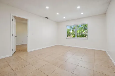 308 Southwind Court North Palm Beach FL 33408