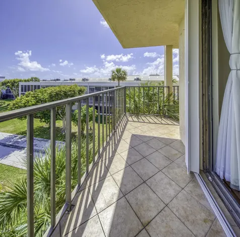 890 Federal Highway Lantana FL 33462