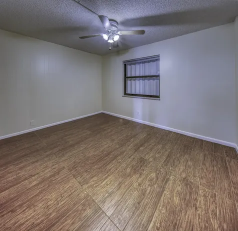 890 Federal Highway Lantana FL 33462