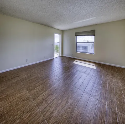 890 Federal Highway Lantana FL 33462