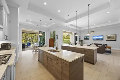 6777 140th Lane Palm Beach Gardens FL 33418
