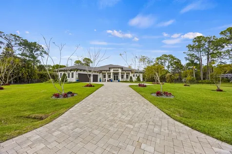6777 140th Lane Palm Beach Gardens FL 33418