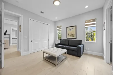 6777 140th Lane Palm Beach Gardens FL 33418