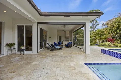 6777 140th Lane Palm Beach Gardens FL 33418