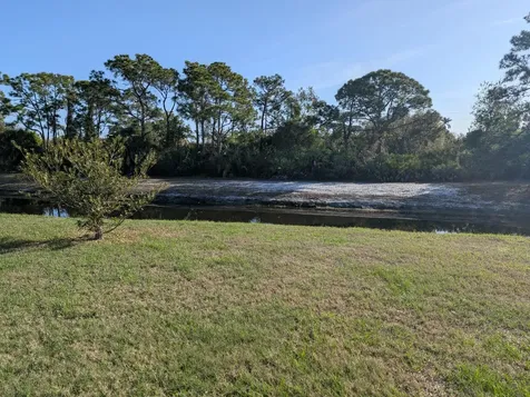 284 SW Ridgecrest Drive Port Saint Lucie FL 34953