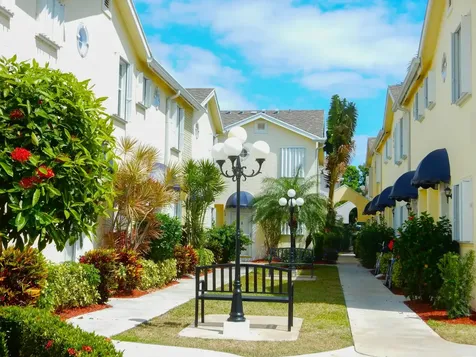 164 Waterside Drive Hypoluxo FL 33462
