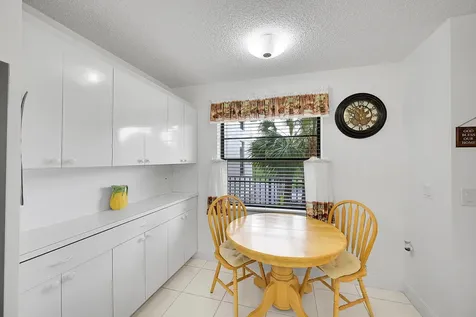 9165 Sw 14th Street Boca Raton FL 33428