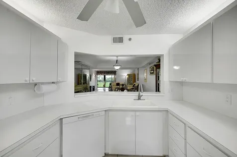 9165 Sw 14th Street Boca Raton FL 33428