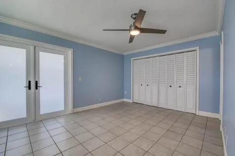 960 Flanders T Delray Beach FL 33484