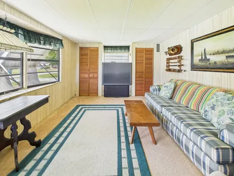 2001 Se 27th Street Okeechobee FL 34974