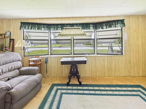 2001 Se 27th Street Okeechobee FL 34974