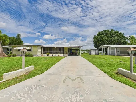 2001 Se 27th Street Okeechobee FL 34974