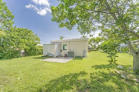 17570 Ne 19th Avenue North Miami Beach FL 33162