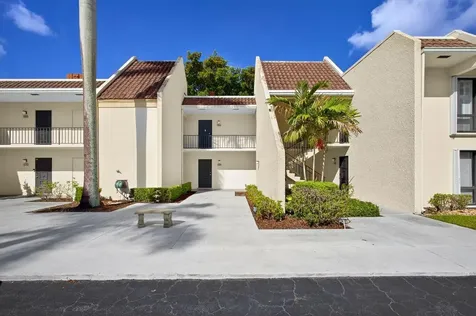1731 Presidential Way West Palm Beach FL 33401