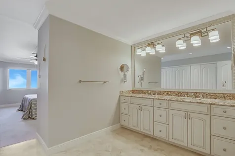 2051 Ne Ocean Boulevard Stuart FL 34996