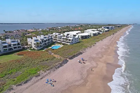 2051 Ne Ocean Boulevard Stuart FL 34996