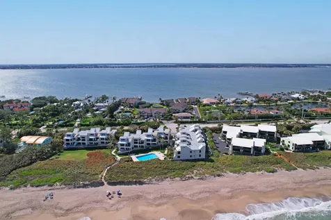 2051 Ne Ocean Boulevard Stuart FL 34996