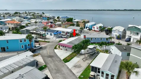 91 Nettles Boulevard Jensen Beach FL 34957