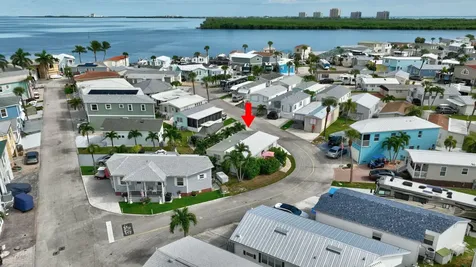 91 Nettles Boulevard Jensen Beach FL 34957
