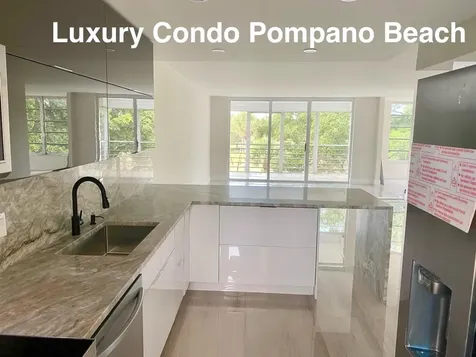 3960 Oaks Clubhouse Drive Pompano Beach FL 33069