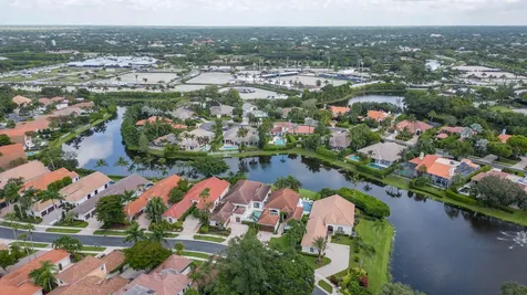 14205 Stroller Way Wellington FL 33414