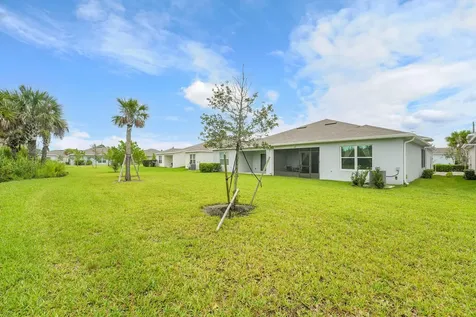 333 Raspberry Road Fort Pierce FL 34981