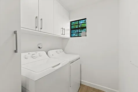 6019 Woods Edge Circle Riviera Beach FL 33410