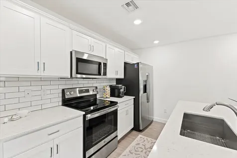 6019 Woods Edge Circle Riviera Beach FL 33410