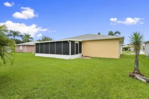 5707 Thatch Place Fort Pierce FL 34982