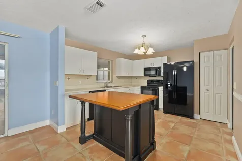 5707 Thatch Place Fort Pierce FL 34982