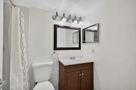 221 Coventry J West Palm Beach FL 33417