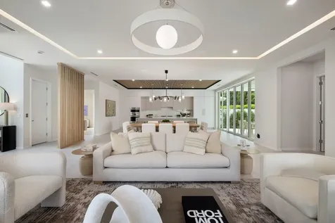 800 Bond Way Delray Beach FL 33483