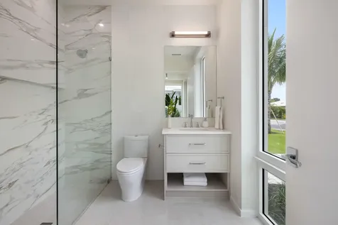 800 Bond Way Delray Beach FL 33483