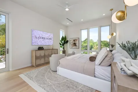 800 Bond Way Delray Beach FL 33483