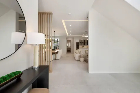 800 Bond Way Delray Beach FL 33483