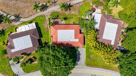 3011 N Palm Aire Drive Pompano Beach FL 33069