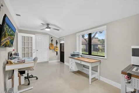 606 Sea Pine Way Greenacres FL 33415