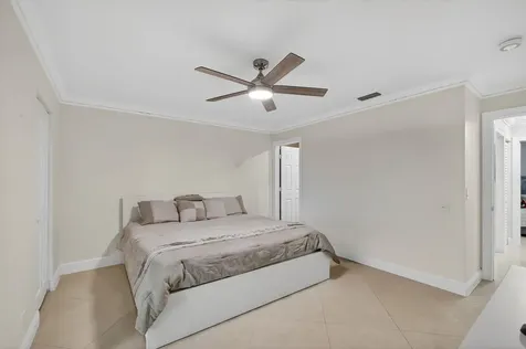 606 Sea Pine Way Greenacres FL 33415
