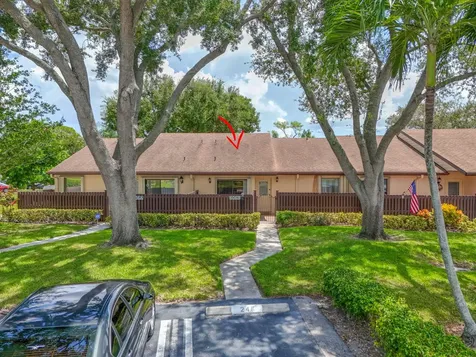 606 Sea Pine Way Greenacres FL 33415