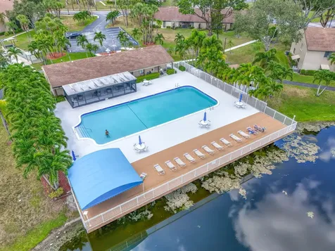 606 Sea Pine Way Greenacres FL 33415