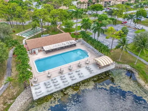 606 Sea Pine Way Greenacres FL 33415