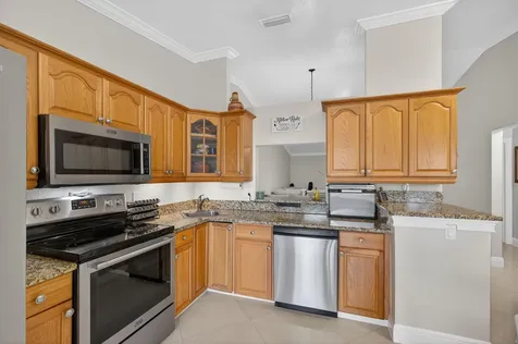 606 Sea Pine Way Greenacres FL 33415