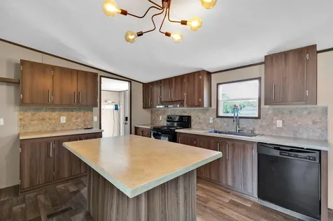 9396 Luna Drive St. Cloud FL 34771