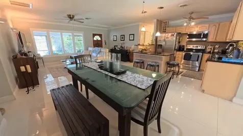1123 Se 2nd Terrace Deerfield Beach FL 33441