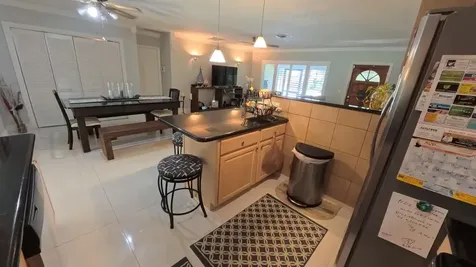 1123 Se 2nd Terrace Deerfield Beach FL 33441