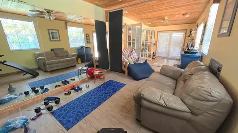 1123 Se 2nd Terrace Deerfield Beach FL 33441