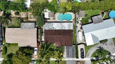 1123 Se 2nd Terrace Deerfield Beach FL 33441