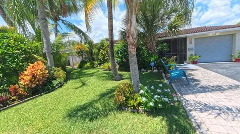 1123 Se 2nd Terrace Deerfield Beach FL 33441
