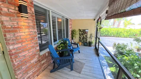 1123 Se 2nd Terrace Deerfield Beach FL 33441