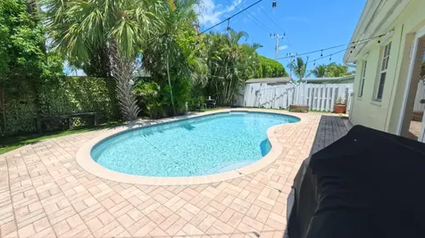 1123 Se 2nd Terrace Deerfield Beach FL 33441